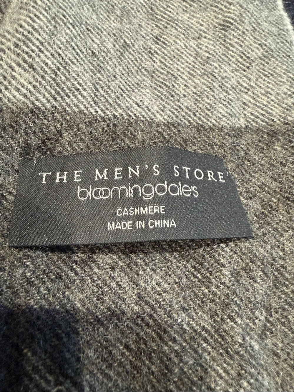 Bloomingdale's Men's Striped Cashmere Scarf in Blue, Navy & Gray